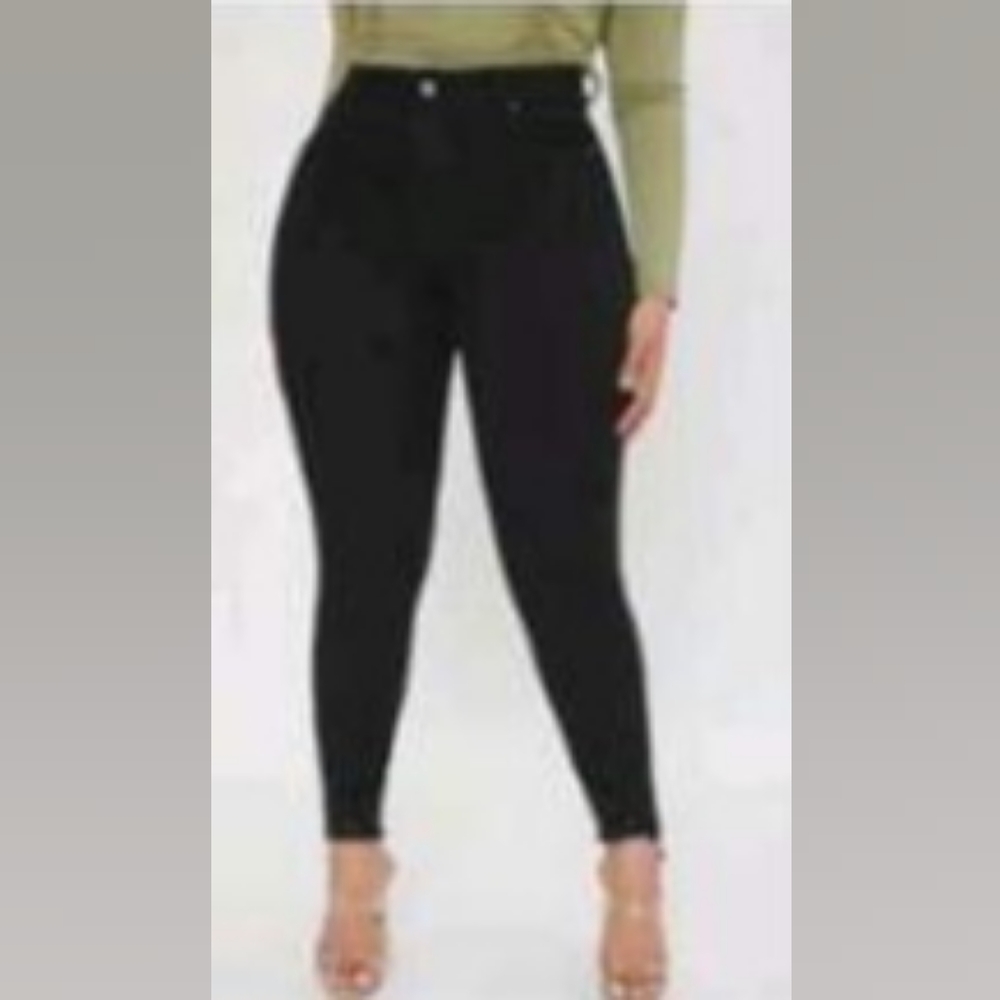 High Waist Raw Hem Jeans